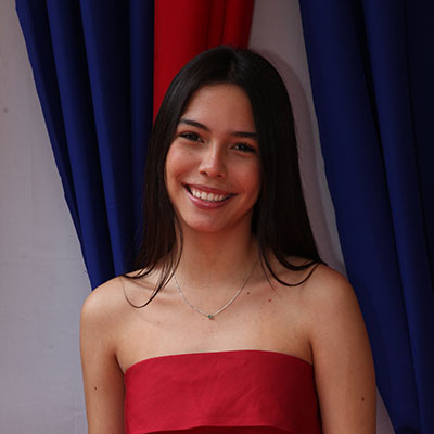 Juliana headshot